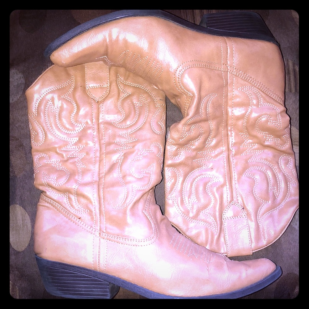 Steve Madden Cowboy boots 👢